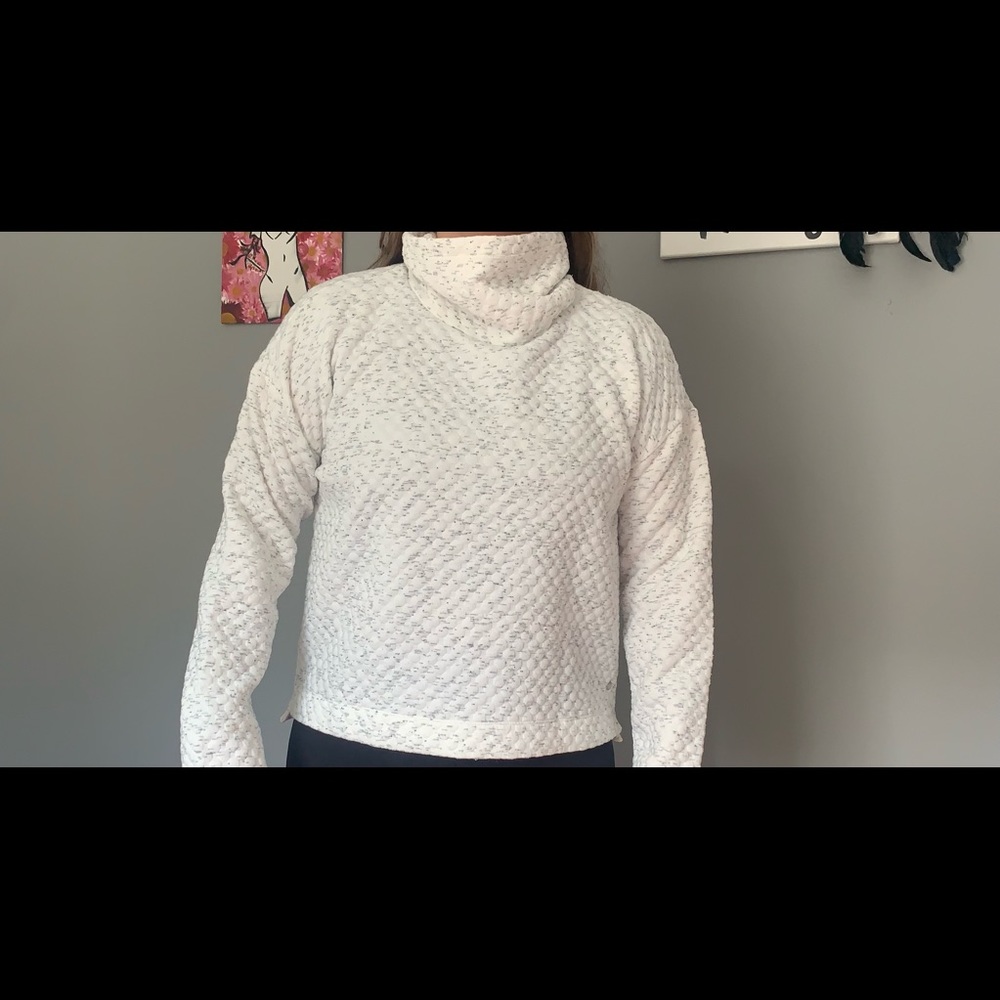 White sweatshirt with grey speckles